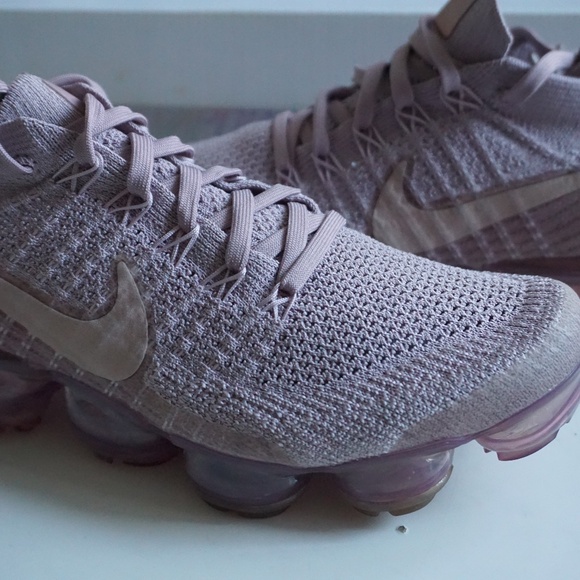 NIKE Shoes - NIKE | WOMEN'S NIKE AIR VAPORMAX FLYNIT